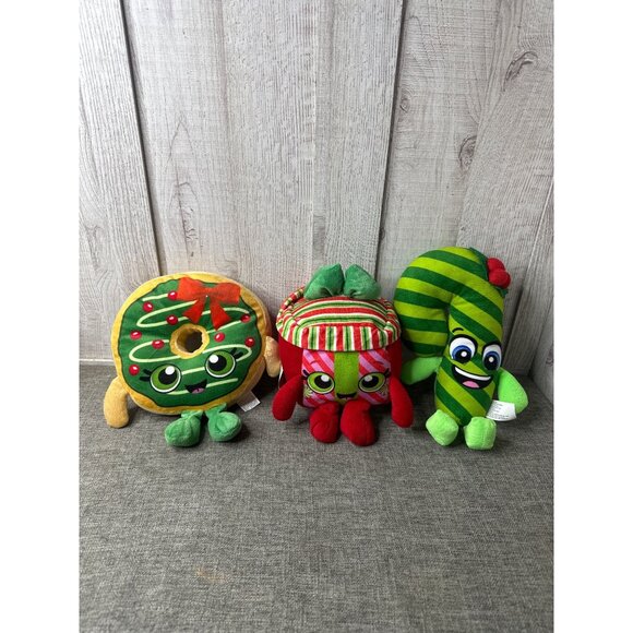 Holiday Time Other - Holiday Time Walmart Sweet Treats Christmas Donut Candy Cane Present Plush Set